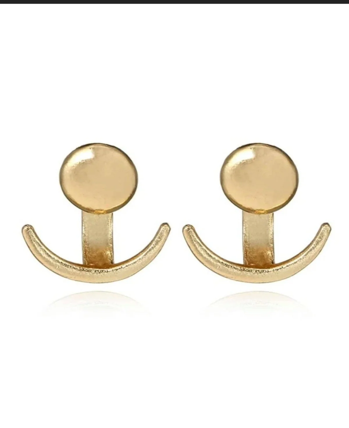 Round Stud Swing Detail Earrings