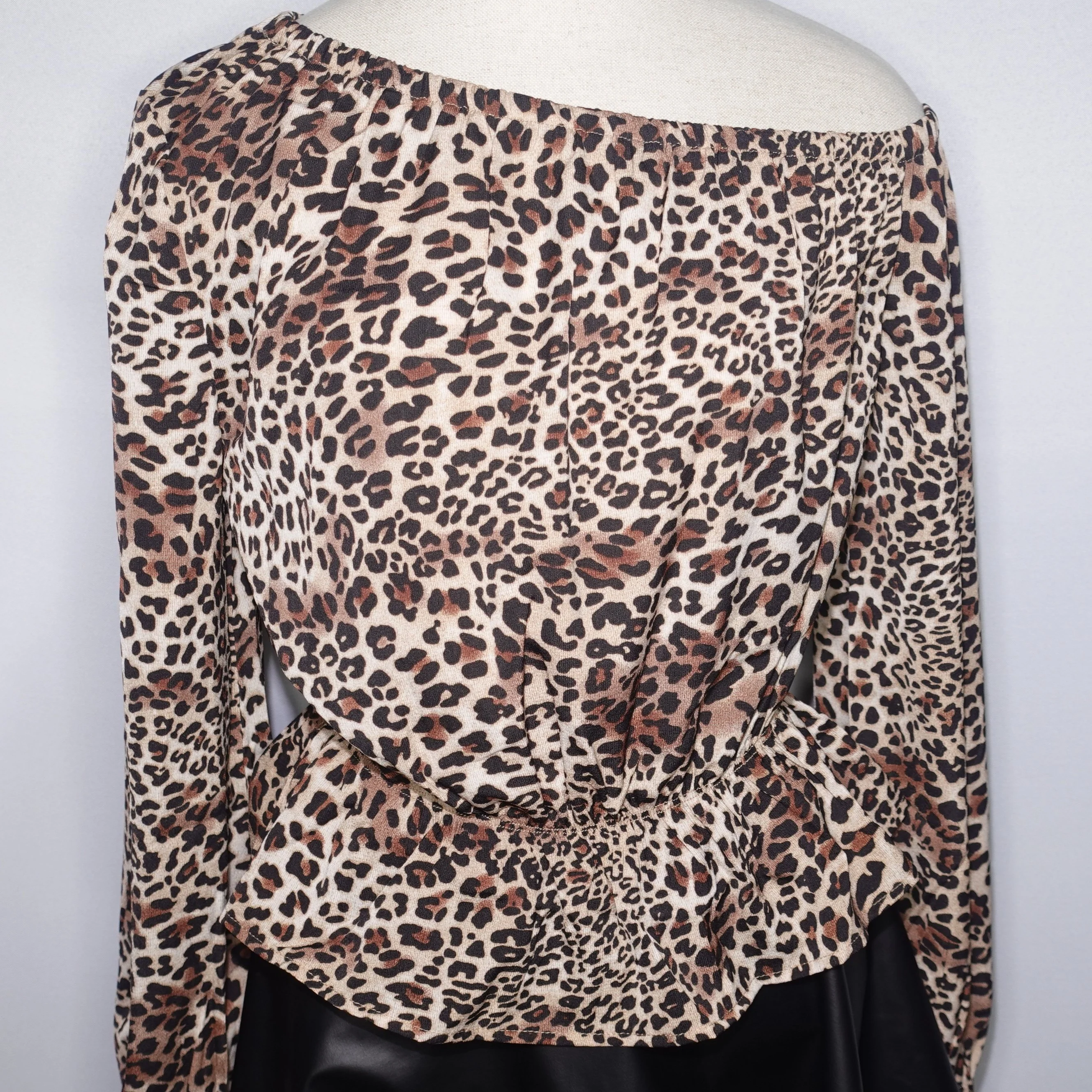 One Shoulder Leopard Top